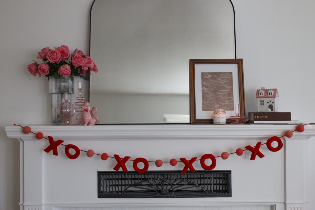 valentine's day mantel decorations